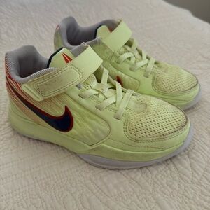 JA Nike preschool boys size 13 Lime Green Velcro basketball Shoes